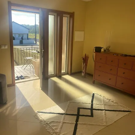 Welcoming House With Terrace And Garden In Barra De Mira