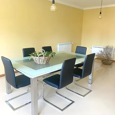 Welcoming House With Terrace And Garden In Barra De Mira Semesterbostad *