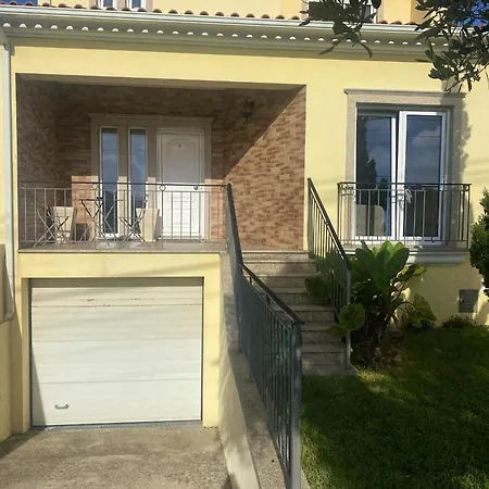 Holiday home Welcoming House With Terrace And Garden In Barra De Mira Areao