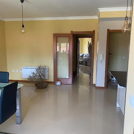 Welcoming House With Terrace And Garden In Barra De Mira Semesterbostad *