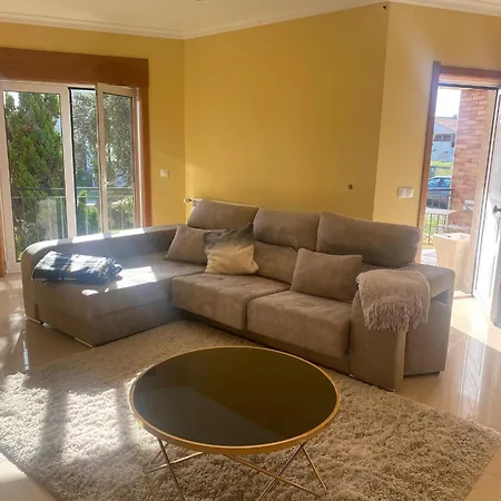度假居 Welcoming House With Terrace And Garden In Barra De Mira Areao
